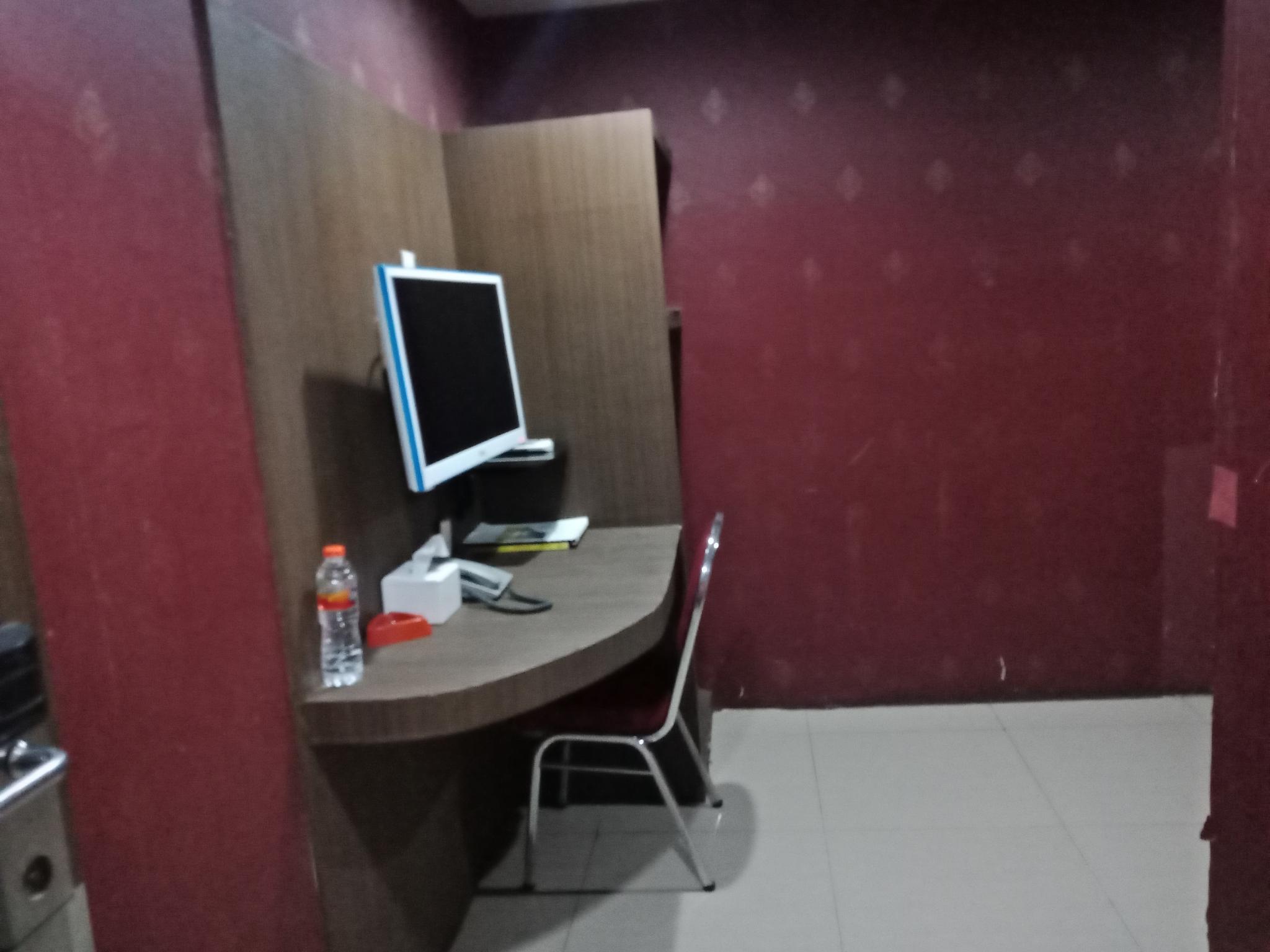 Oyo 2574 Z Suites Hotel Medan Exterior foto