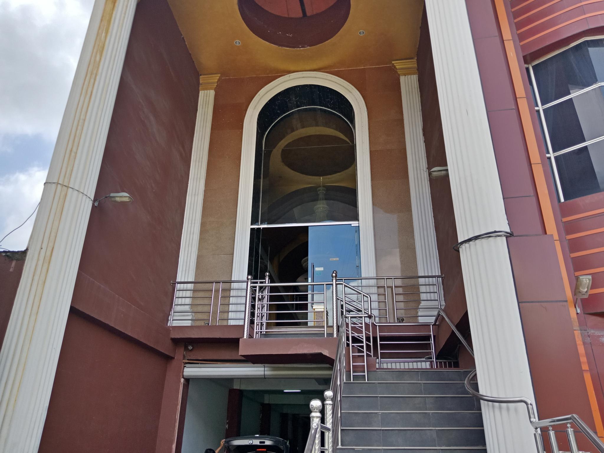 Oyo 2574 Z Suites Hotel Medan Exterior foto